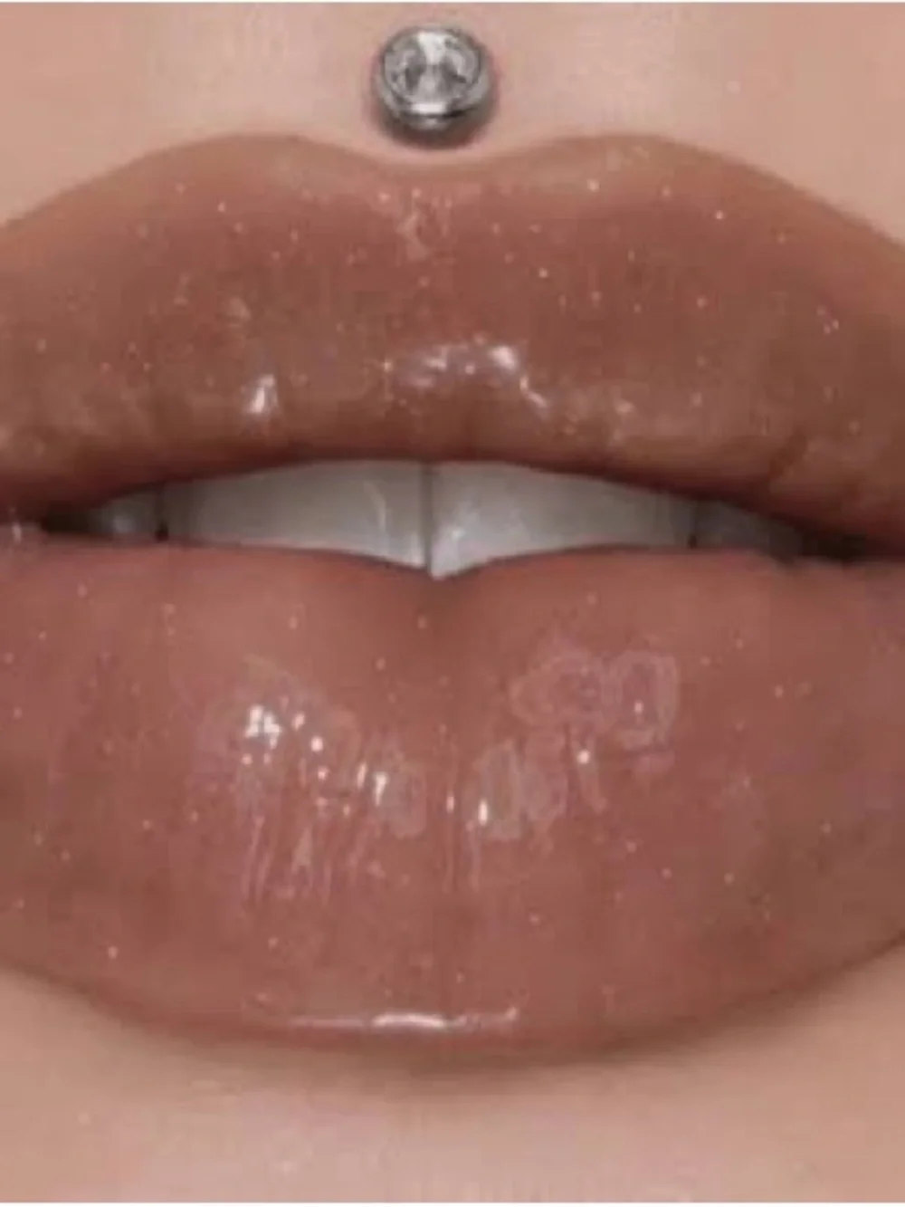 Jeffree Star THE GLOSS Lip Gloss in Table Top